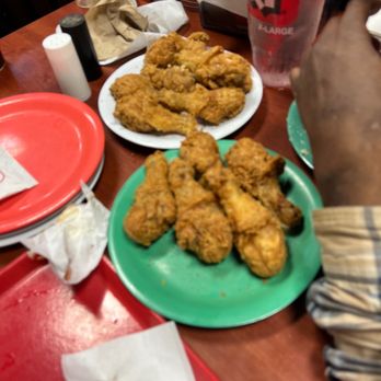 Golden Corral Buffet & Grill - Best place to get the most chicken!!!!!!!! - Buffets Near Me - Decatur, Georgia