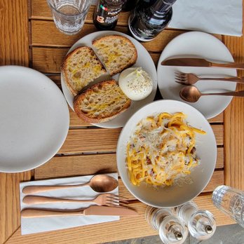 Emilia's Crafted Pasta - Italian Near Me - London, XGL