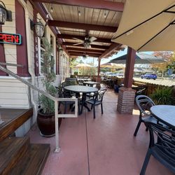 Springside Restaurant - Outdoor seating