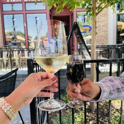 First Street Wine Company