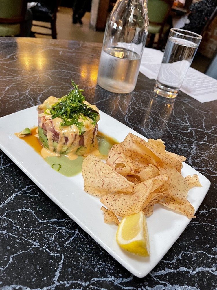 KINGFISHER BAR & GRILL 338 Photos & 510 Reviews 2564 E Grant Rd