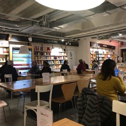 La Feltrinelli Red