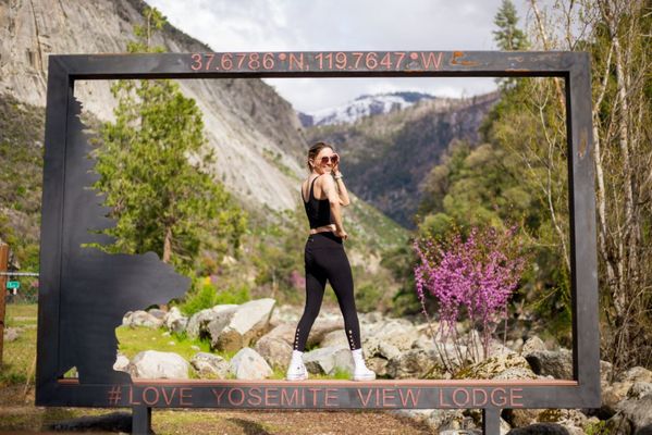 Yosemite View Lodge by null