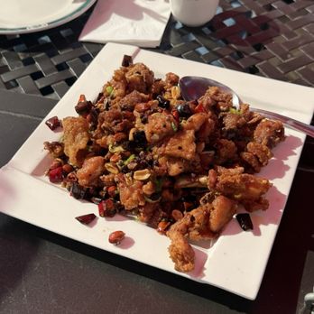 XLB Kitchen - Chongqing spicy chicken （重慶辣子雞） - Szechuan Near Me - Cupertino, California