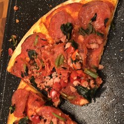 Gino's Pizza