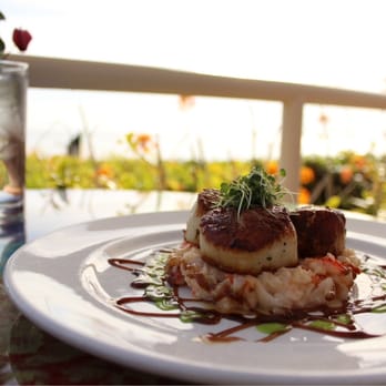 Geoffrey's Malibu - Scallops with a beautiful view - Seafood Near Me - Malibu, California Geoffrey's Malibu - Scallops with a beautiful view - Seafood Near Me - Malibu, California