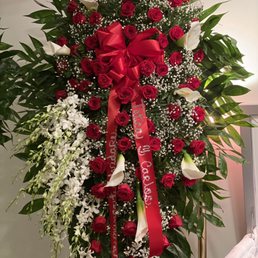 Funeral flower arrangement "corona"