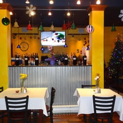 New Harvest Restaurant - Dinning area near bar