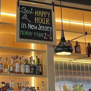 Capital Craft - Burgers Near Me - East Hanover, New Jersey