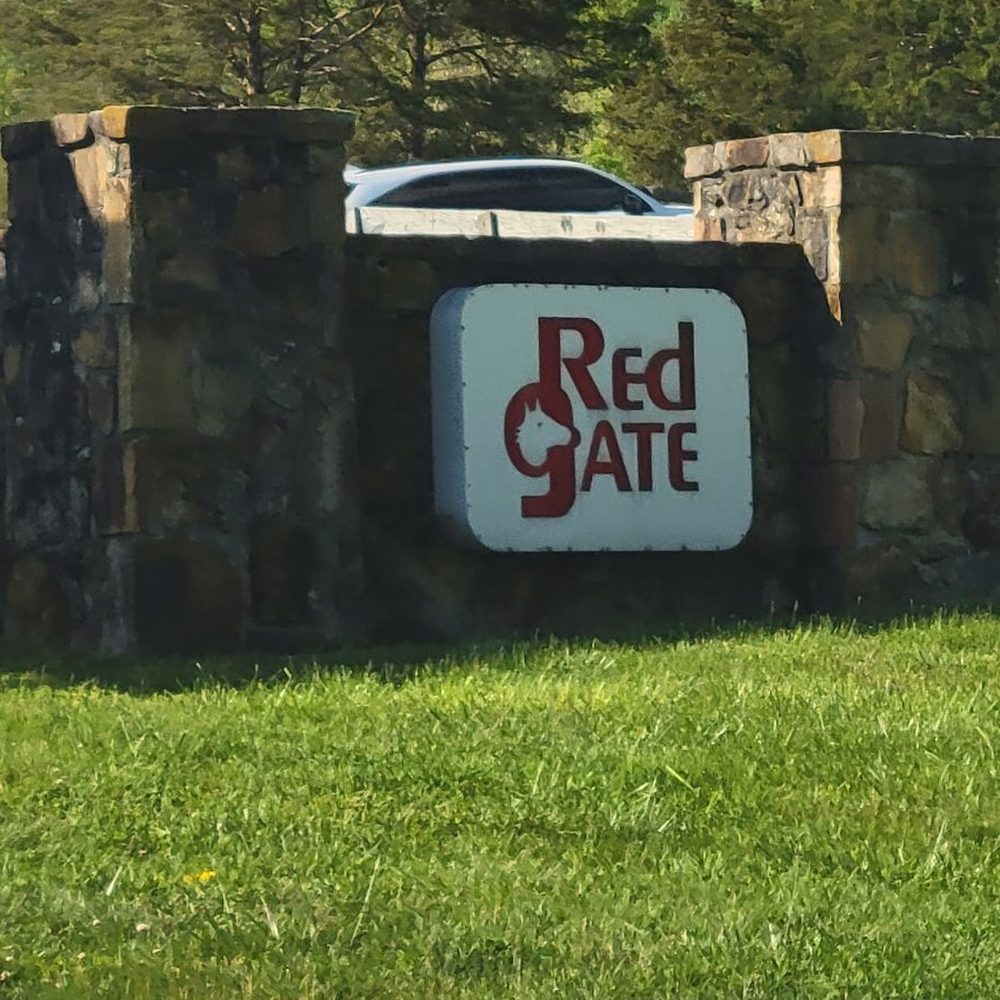 Red Gate - Horse Boarding Near Me - Maynardville, Tennessee Red Gate - Horse Boarding Near Me - Maynardville, Tennessee