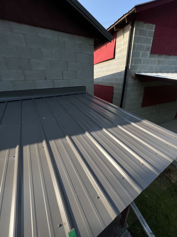 Slide of L & J Abonza Remodeling