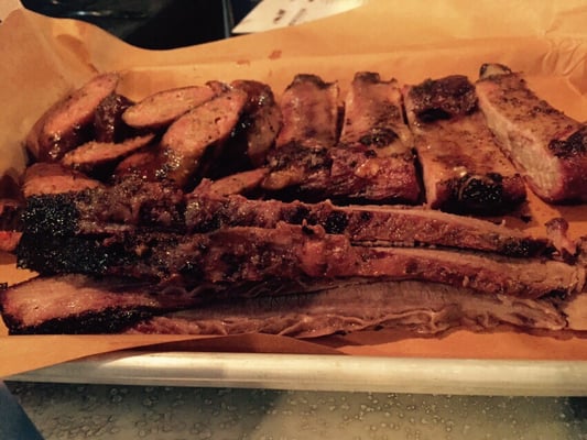 House of 'Que by null