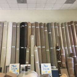 Curry's Carpet's Plus