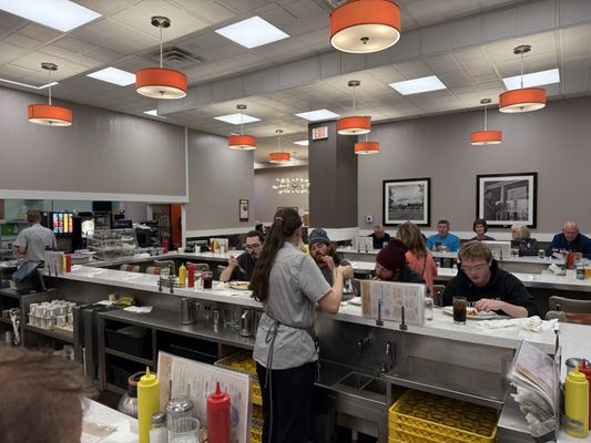 Pioneer Grill by null