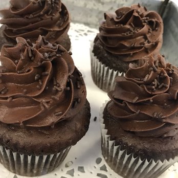Camarillo Cupcake - Cupcakes Near Me - Camarillo, California