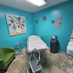 Aroha Kee-O-Shee's Brazilian Wax