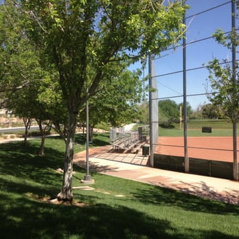 Oxford Park - Parks Near Me - Las Vegas, Nevada Oxford Park - Parks Near Me - Las Vegas, Nevada