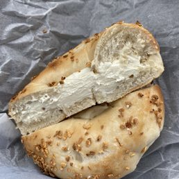 Garlic Bagel with Plain Cream Cheese Garlic Bagel with Plain Cream Cheese