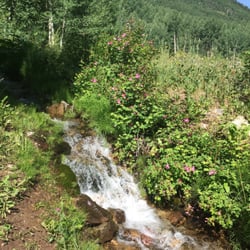 American Lake - A little waterfall to start