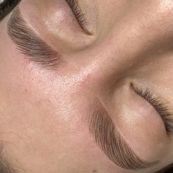 Melt West - Brow shaping