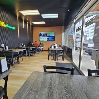 Pho Emerald - Photo is shot at 0.6x - Vietnamese Near Me - Auburn, Washington Pho Emerald - Photo is shot at 0.6x - Vietnamese Near Me - Auburn, Washington