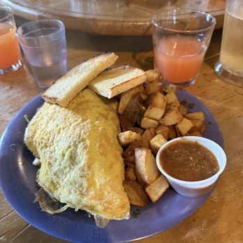 Squeeze In - Mediterranean omelette - Breakfast & Brunch Near Me - Reno, Nevada