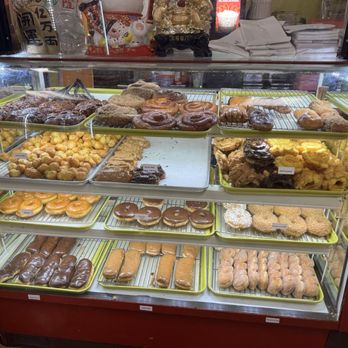 Friendly Donut House - Donuts Near Me - Henderson, Nevada