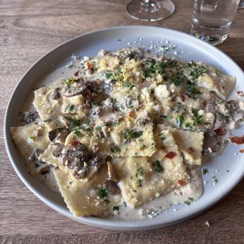 Catelli's - Cheese ravioli. - New American Near Me - Geyserville, California Catelli's - Cheese ravioli. - New American Near Me - Geyserville, California