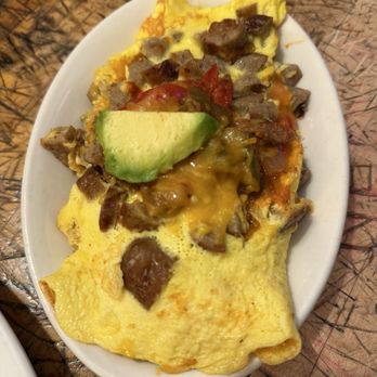 PJ's Pancake House - Princeton - PJ's Sausage Omelet with Veggies and Avocado Slice - Diners Near Me - Princeton, New Jersey