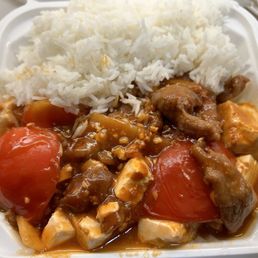 Lunch Special: Beef with Bean Curd & Tomato