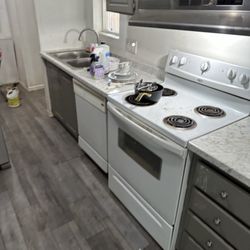 Honey B Organizing - Kitchen after