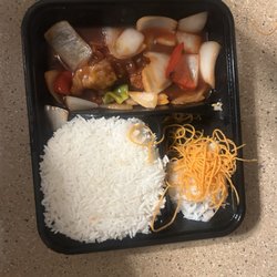 Dumpling Story - Pathetic sweet and sour pork