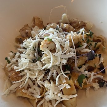 HAVEN Riverfront Restaurant & Bar - Lobster pasta - New American Near Me - Edgewater, New Jersey HAVEN Riverfront Restaurant & Bar - Lobster pasta - New American Near Me - Edgewater, New Jersey