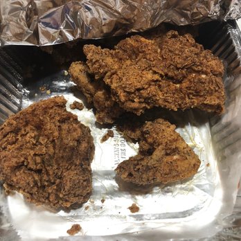 Dialo's Cafe - 8 Piece Fried Chicken - Soul Food Near Me - Benton Harbor, Michigan
