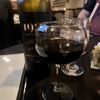 Max410 at The Waters Edge - Wine prices were cheap, as was the glassware. - Seafood Near Me - Glenville, New York