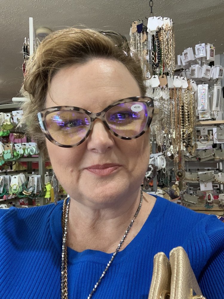 Vikki’s...A Unique Boutique