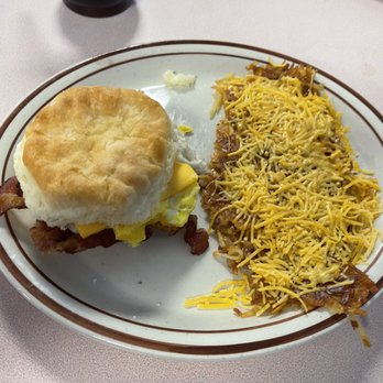 Harry's Breakfast Pancakes - Bacon Egg and Cheese Biscuit cheesy hashbrowns. - Pancakes Near Me - Myrtle Beach, South Carolina