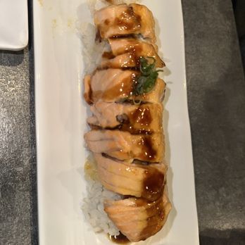 Maizuru - Baked Salmon Roll - Sushi Bars Near Me - Irvine, California Maizuru - Baked Salmon Roll - Sushi Bars Near Me - Irvine, California