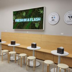 Chill-N Ice Cream Pompano Beach - Indoor Chill-out seating
