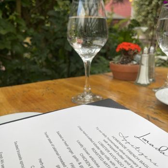 Lunada Garden Bistro - Wonderful menu selection, not too ambitious, land and sea. Lunada in downtown Cayucous, in between Cambria and Morro Bay on Hwy 1. - Breakfast & Brunch Near Me - Cayucos, California