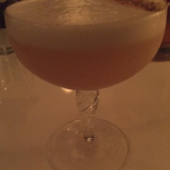 Le Swan - Excellent cocktails - French Near Me - Toronto, Ontario