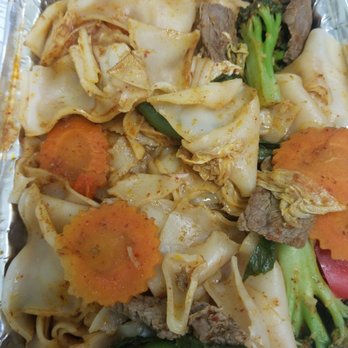 White Elephant Restaurant - Beef drunken noodles. No flavor at all - Thai Near Me - Huntingdon Valley, Pennsylvania White Elephant Restaurant - Beef drunken noodles. No flavor at all - Thai Near Me - Huntingdon Valley, Pennsylvania