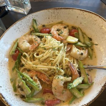 Bistro 120 - shrimp scampi - New American Near Me - Oakdale, California