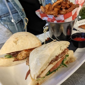 Wilson Hardware Kitchen & Bar - Grilled chicken sandwich - New American Near Me - Arlington, Virginia Wilson Hardware Kitchen & Bar - Grilled chicken sandwich - New American Near Me - Arlington, Virginia