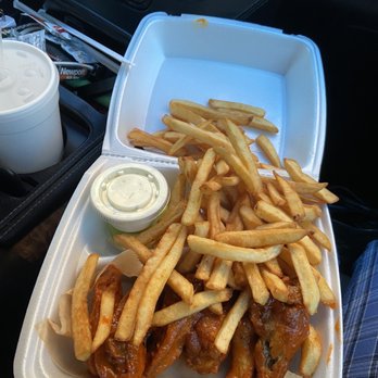Connie's Wing Plus - Buffalo Wings Combo - Burgers Near Me - Arlington, Texas Connie's Wing Plus - Buffalo Wings Combo - Burgers Near Me - Arlington, Texas