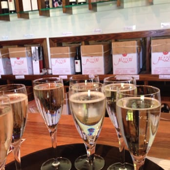 Pizzini Wines - Prosecco time! - Wineries Near Me - Cheshunt, VIC Pizzini Wines - Prosecco time! - Wineries Near Me - Cheshunt, VIC