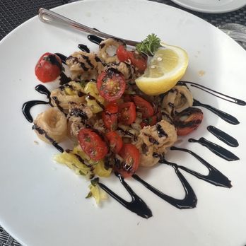 Witherspoon Grill - Fried Calamari - Steakhouses Near Me - Princeton, New Jersey