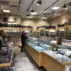Rocks & Gems Canada