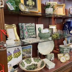 Maple Tree Gallery