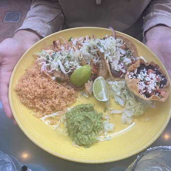 El Cholo - Fish tacos - Mexican Near Me - Los Angeles, California